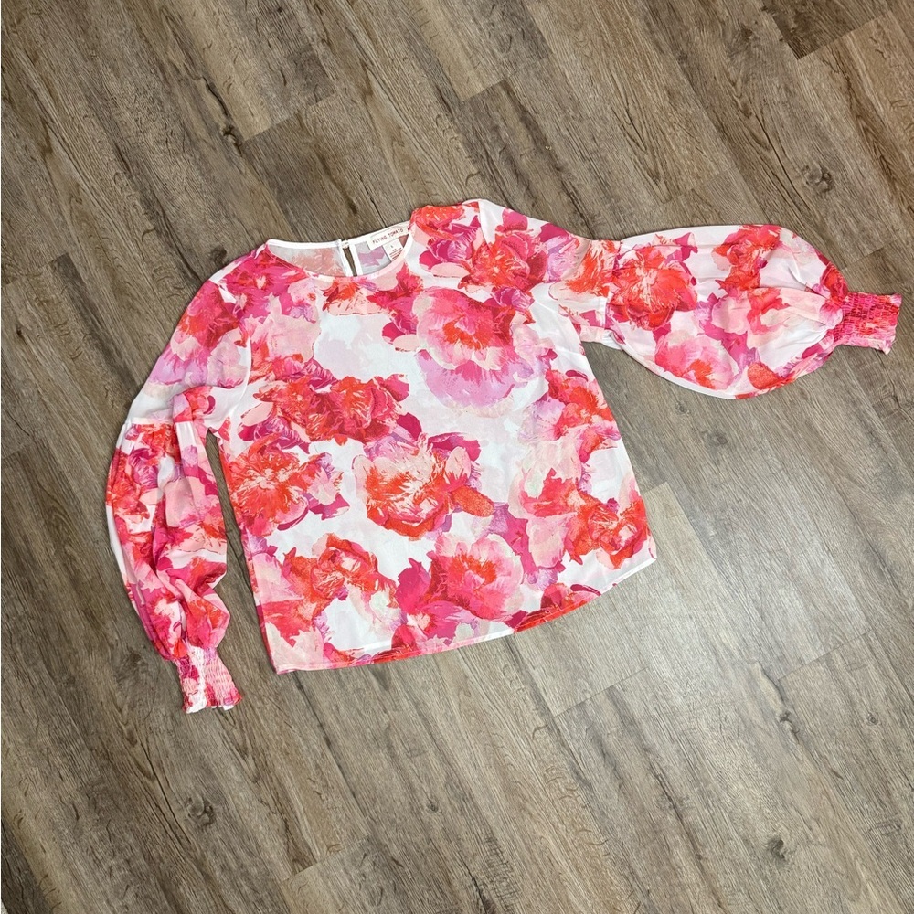 Flying Tomato • Floral Smocked Top - Picture 7 of 14